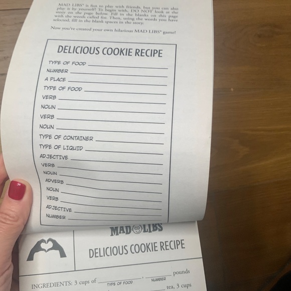 New Mad Libs Taylor Swift Edition - Picture 3 of 4